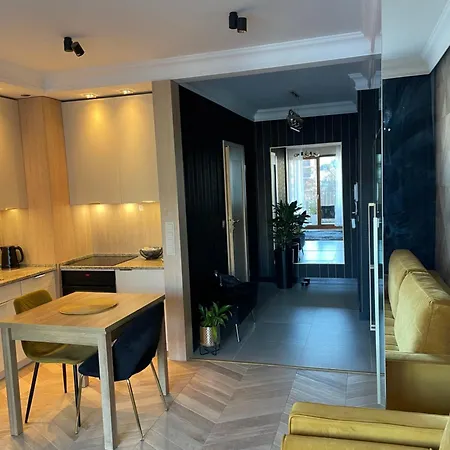 شقة Golden Mood *