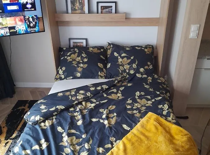 Golden Mood アパート